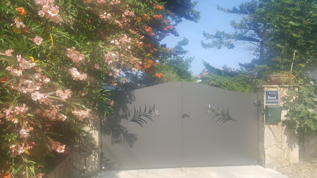 Holiday House Altea Banjole Exterior foto